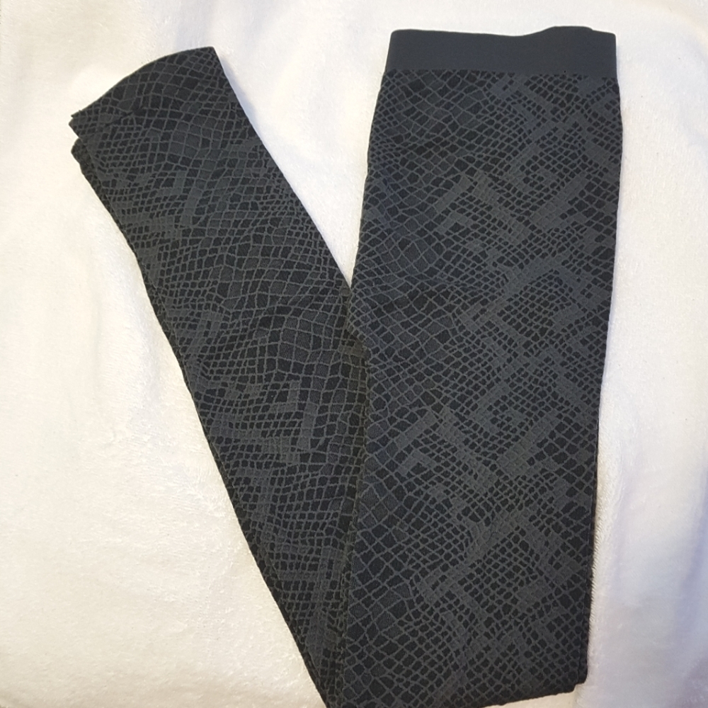 Black Grey geometric snake print leggings NEW